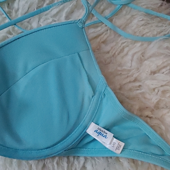 L la Vie en Rose Push-up bikini top - Picture 3 of 3